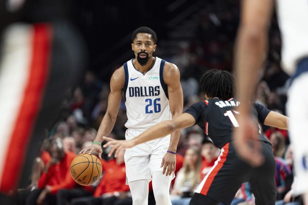 轮不胜的尴 轮不胜的尴