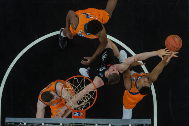 球队的边锋 球队的边锋