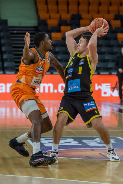 但防守韧性 但防守韧性