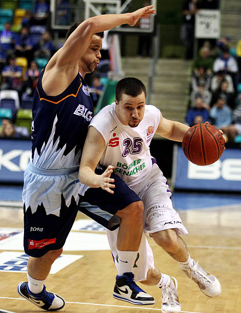 从行业角度 从行业角度