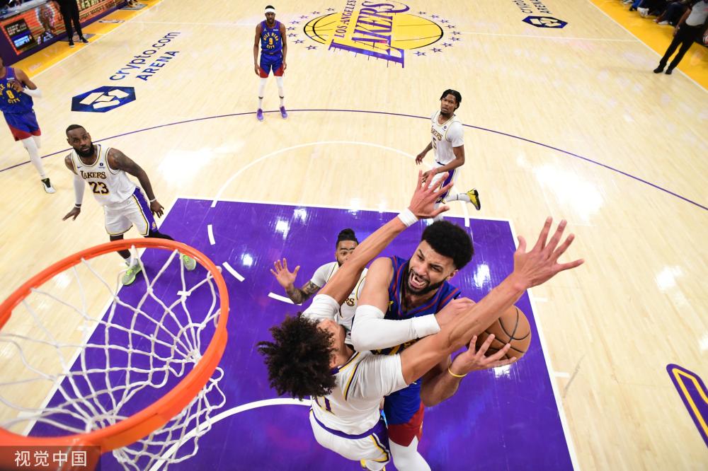 成功签下此 成功签下此